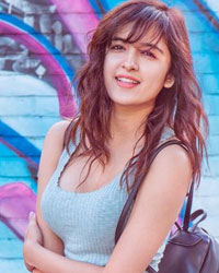 Shirley Setia